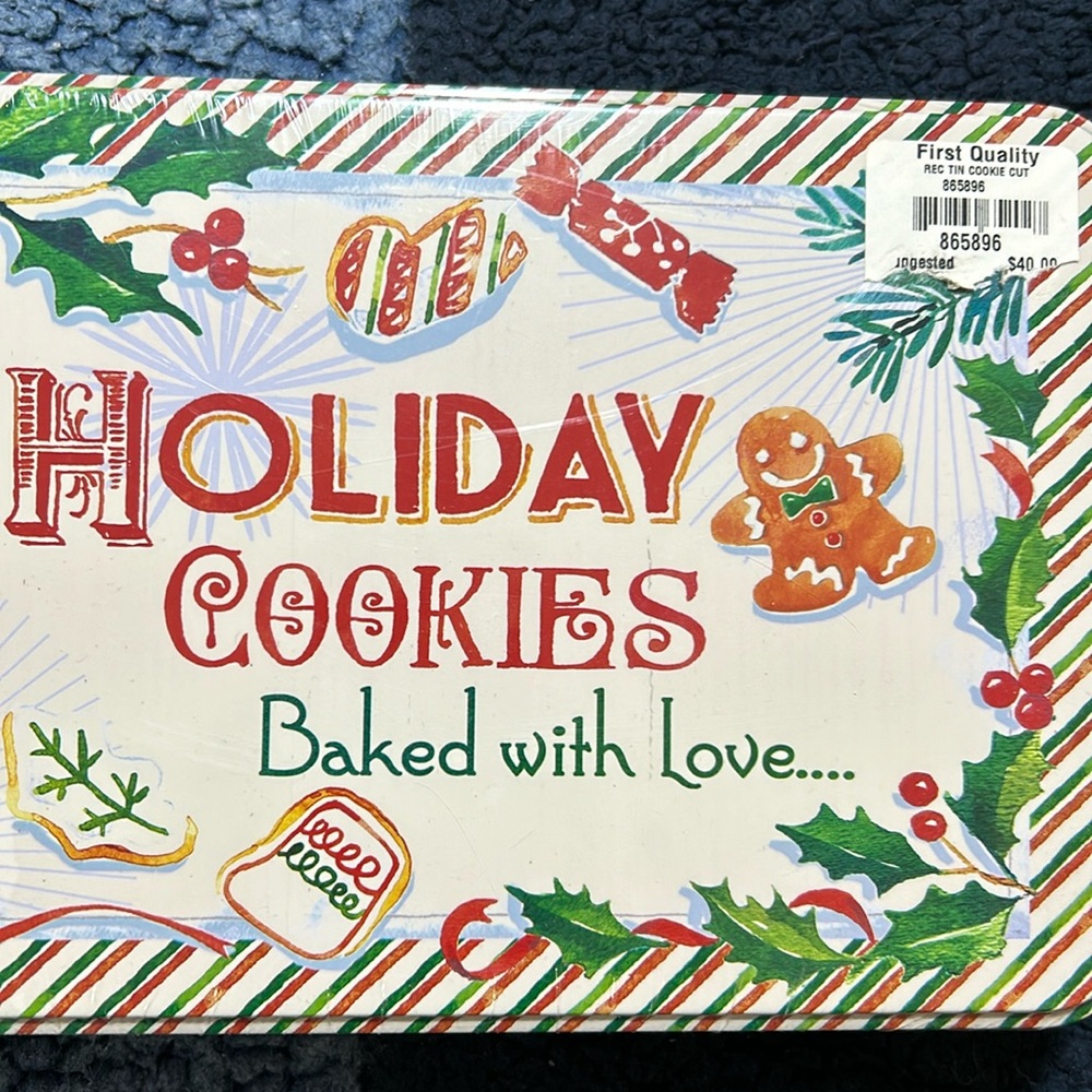 VINTAGE Lenox Holiday Tin with Cookie Cutters